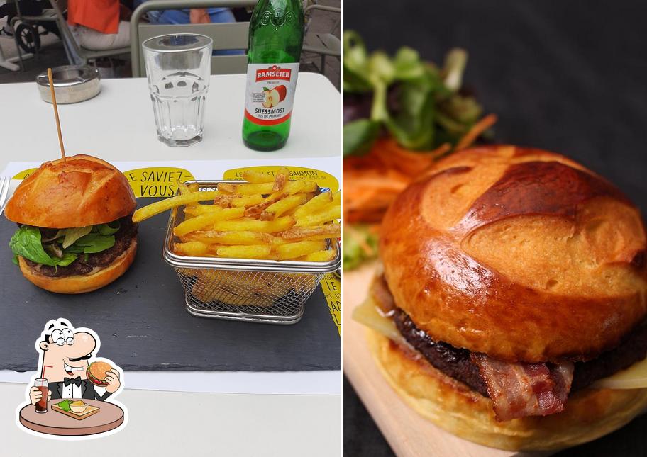 Prenditi un hamburger a Tea-room Suard Le Chantilly