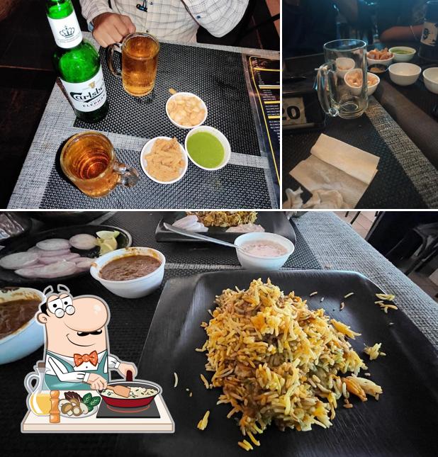 Fried rice at Avishkar