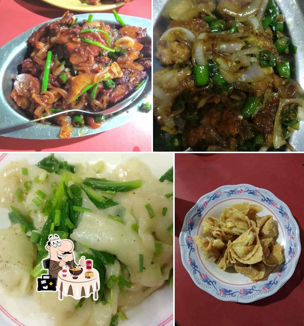 Food at Tung Nam Eating House