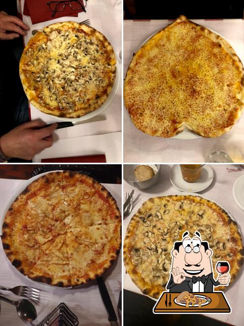 Ordina una pizza a Amici Miei