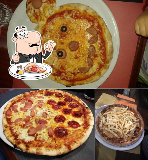 Scegli tra le svariate varianti di pizza