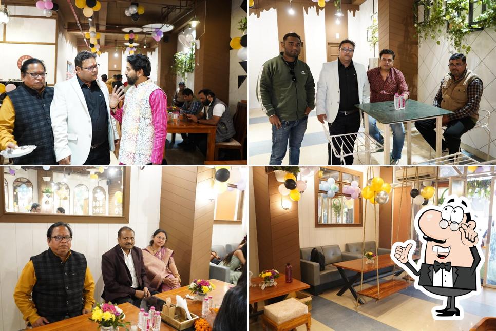 Check out how Chairish Cafe looks inside