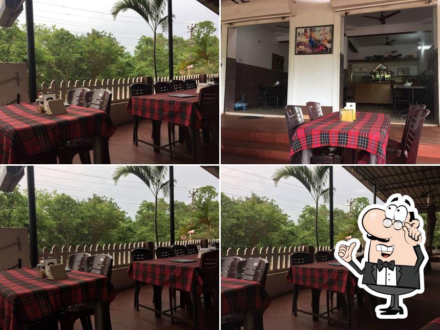 Apana Punjab Restaurant