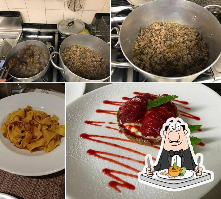 Platti al Pizzeria Da I' Dino