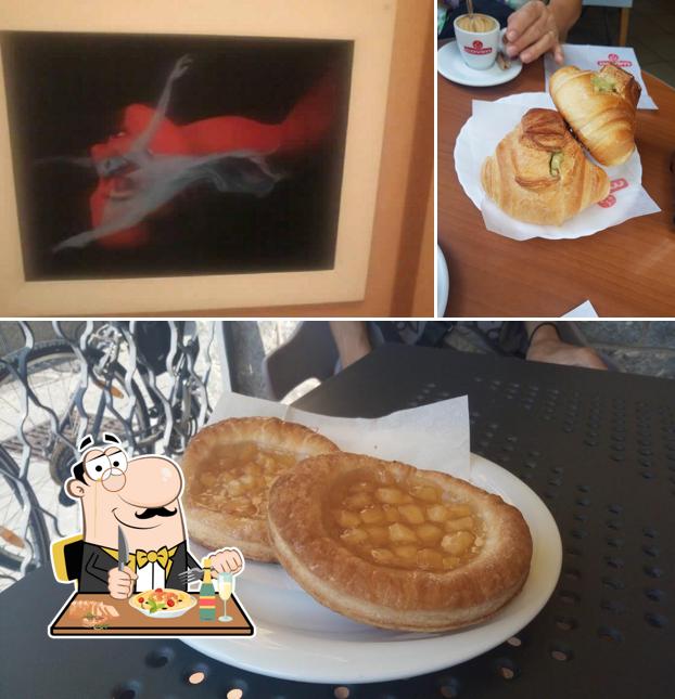 Questa è la foto che raffigura la cibo e interni di Bar Pasticceria Bacicin