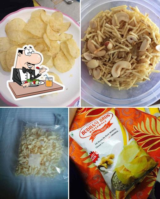 Meals at Budhani Waferwala