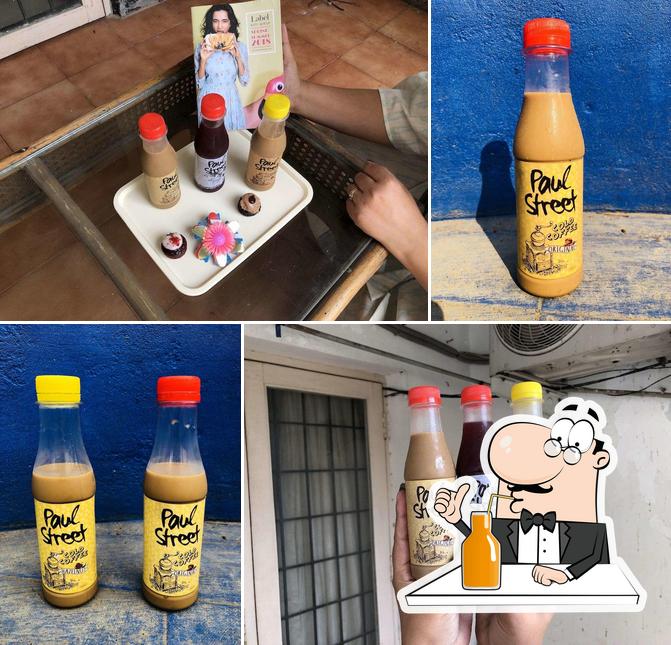 Enjoy a drink at paul street coffee