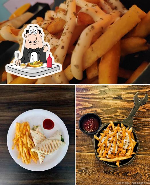 Order chips at Fox & Crow