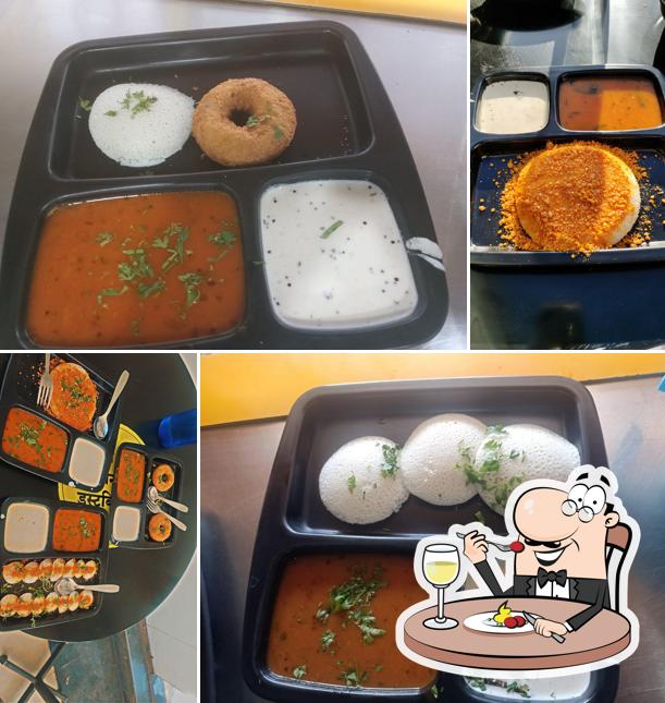 Food at Naadbramha Idli Phaltan