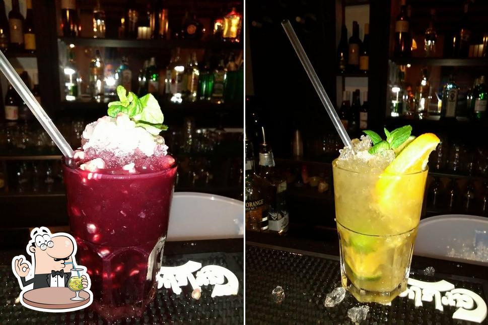 Prova un drink dal menu
