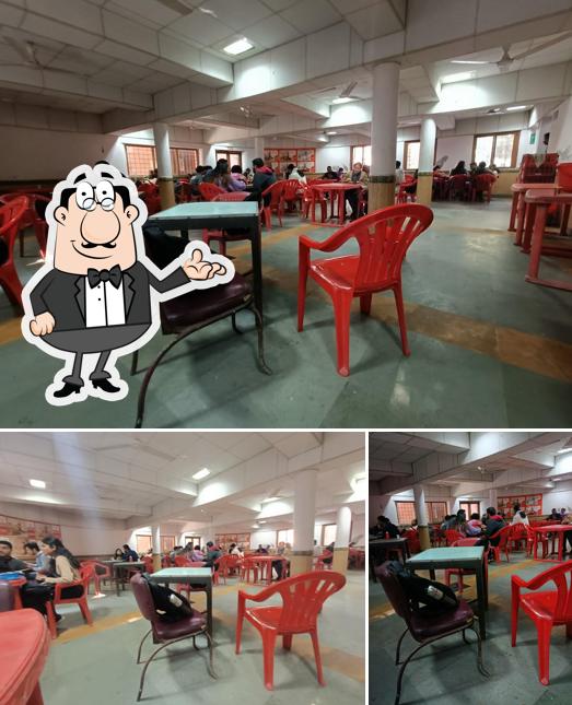 Check out how DSE Canteen looks inside