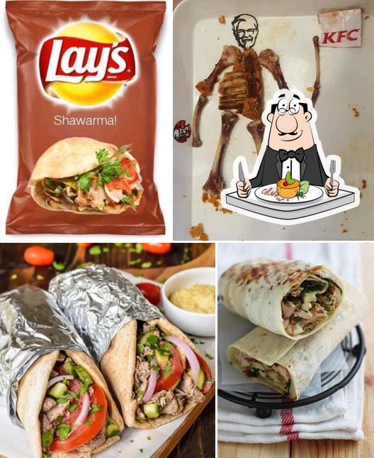 Food at Shawarma den