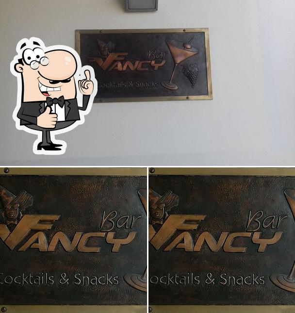 Fancy Bar