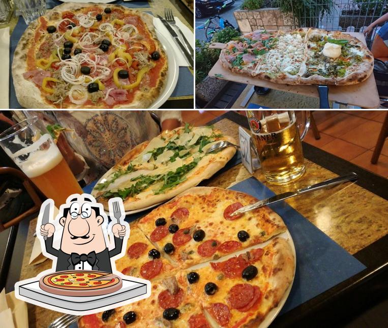 Scegli una pizza a Piñacolada Pizzeria Ristorante