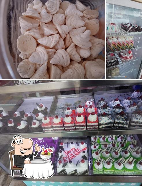 New Thahira Bakery offers a selection of desserts
