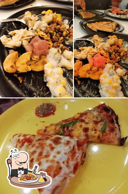 Get pizza at Unlimited Pizza world