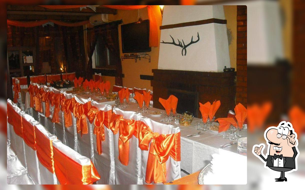 Salon Medieval Restaurant