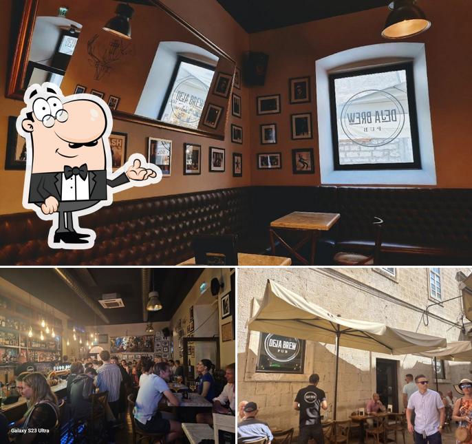 Gli interni di Deja Brew Pub Zadar