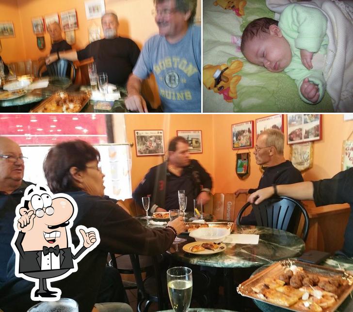 Gli interni di Al Piccolo Bar