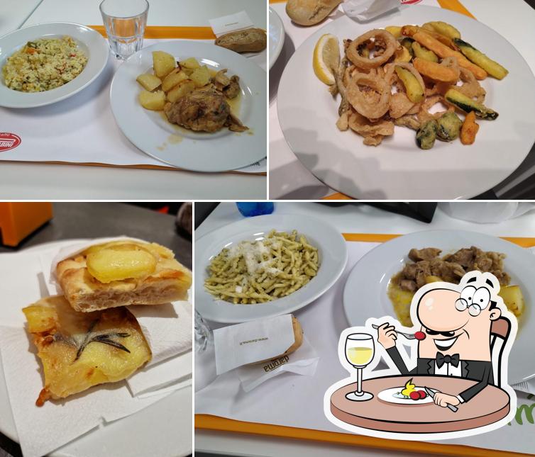 Platti al Bar bistrot New Line Autostazione Bologna