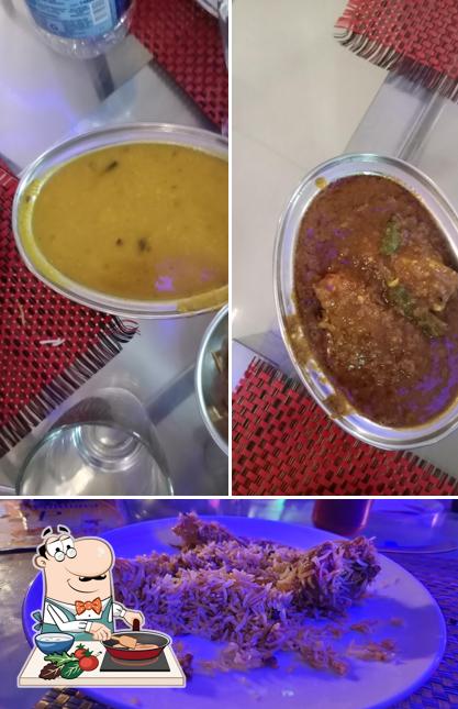 Chicken curry at Paromita Bar cum restaurant