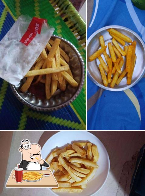 French fries at Shawarma Wala