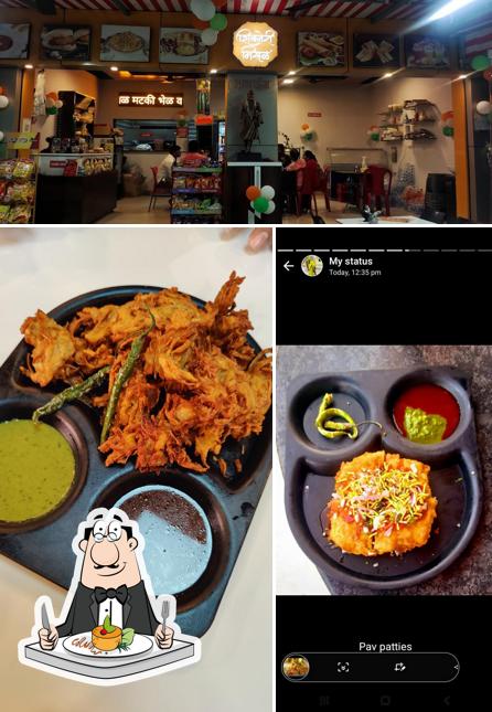 Food at Shivneri misal