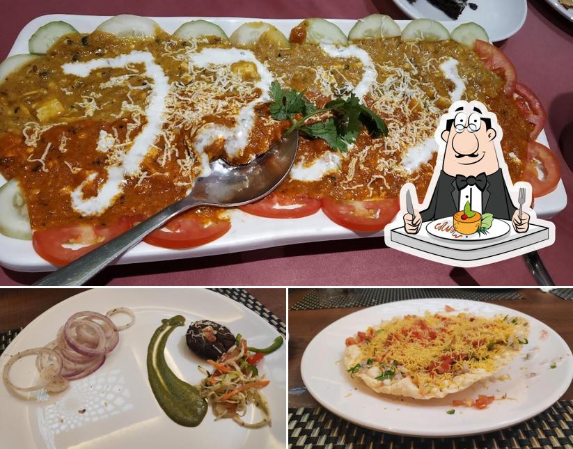 Food at Vatika Inn Multi Cuisine Restaurant