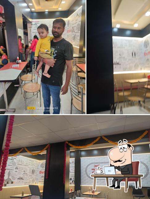 The interior of Chicago Pizza Bettiah Best Pizza in Bettiah