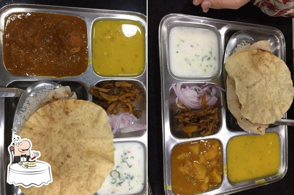 Food junction provides a number of desserts