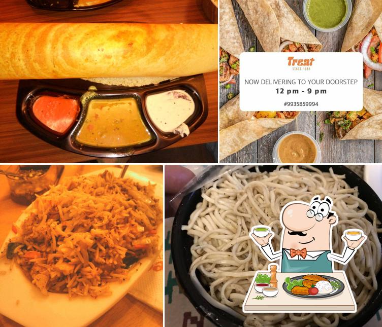 Food at Treat at Naveen Market