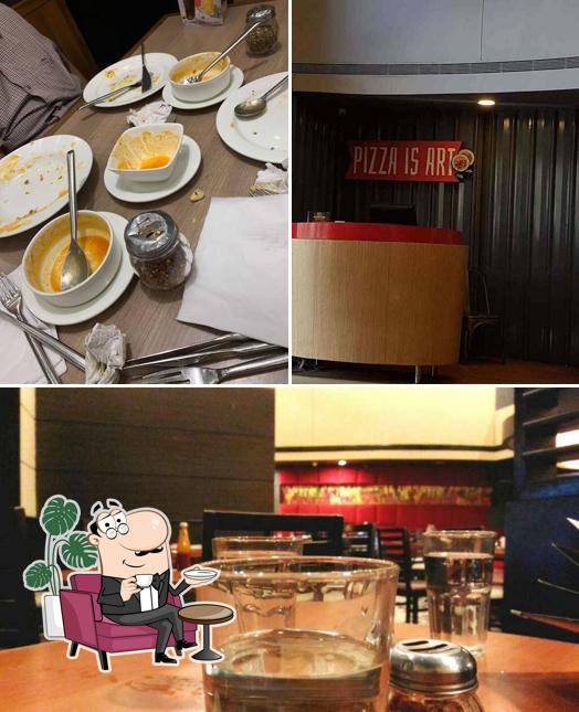 The interior of Pizza Hut Racecourse, Vadodara