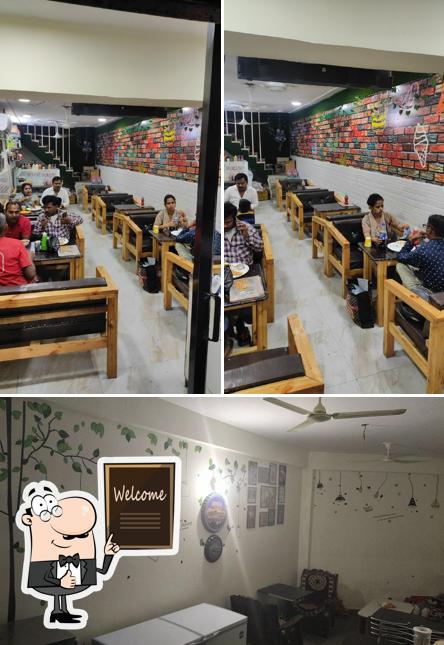 See the photo of Royal Rolls