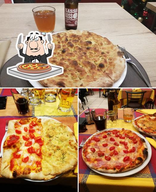 Scegli tra le svariate varianti di pizza