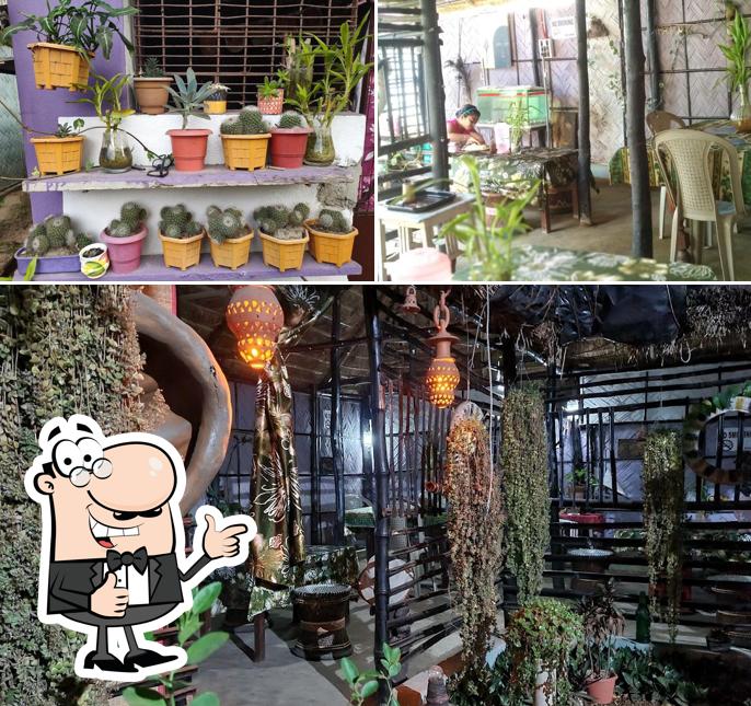 Look at this image of Sital Kutir Hensel