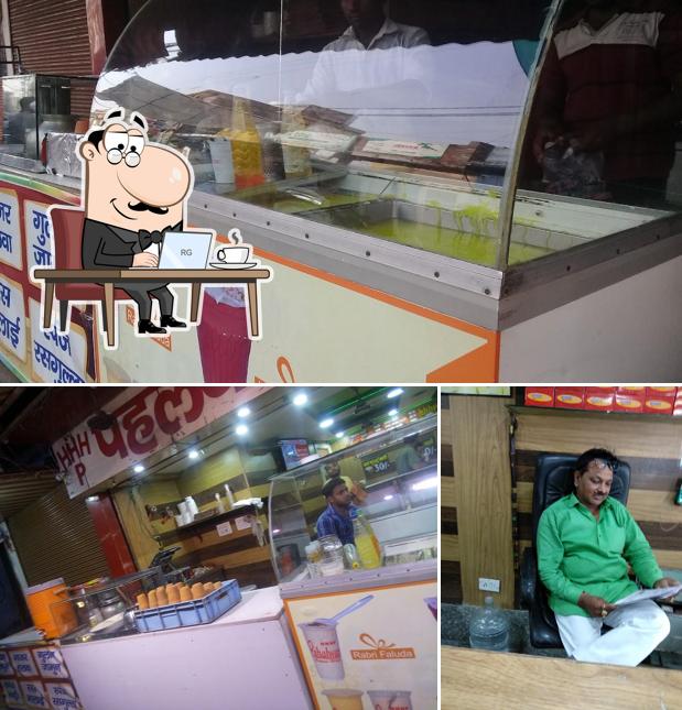 The interior of Pahalwan Lassi Wale & Sweets