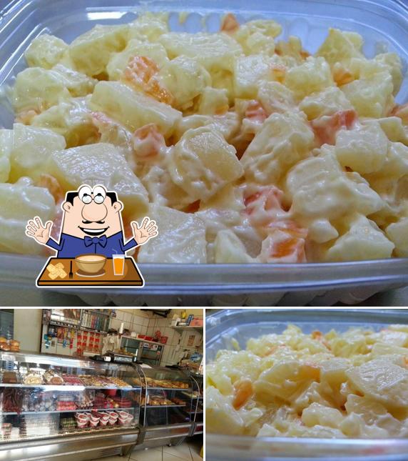 Padaria e Confeitaria Moura