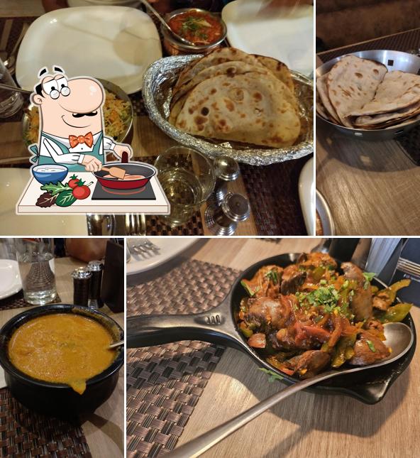 Chicken curry at Mollu's Classic