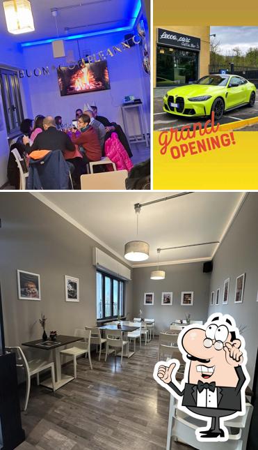 Siediti a un tavolo di Yle Coffee & Grill