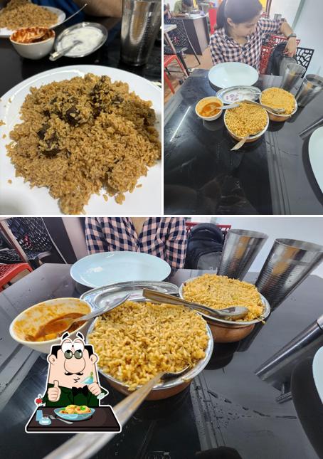 Macaroni and cheese at SM Rawther Biriyani