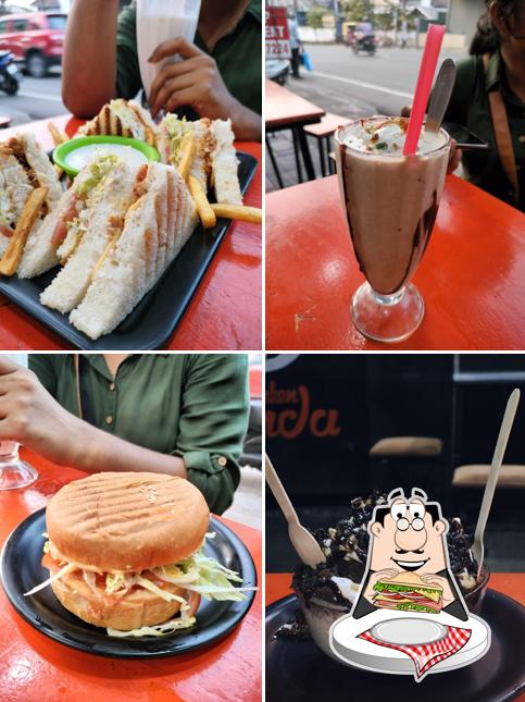 Club sandwich at Drunken Panda