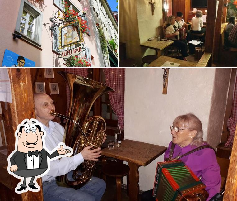 Gli interni di Aelpli-Bar