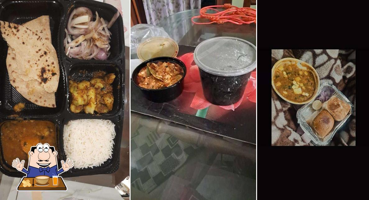 Food at Mom's Magic