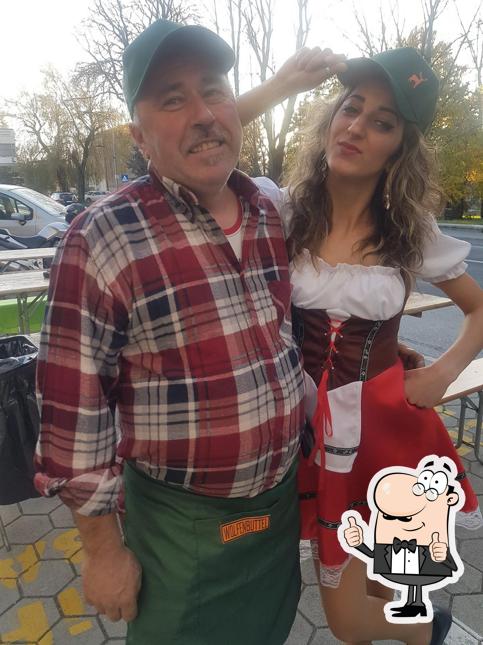 Vedi la foto di Bar L.I.F.E., Martin Meško s.p