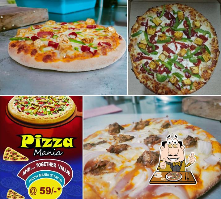 At La Pizza house Thakurdwara, you can enjoy pizza