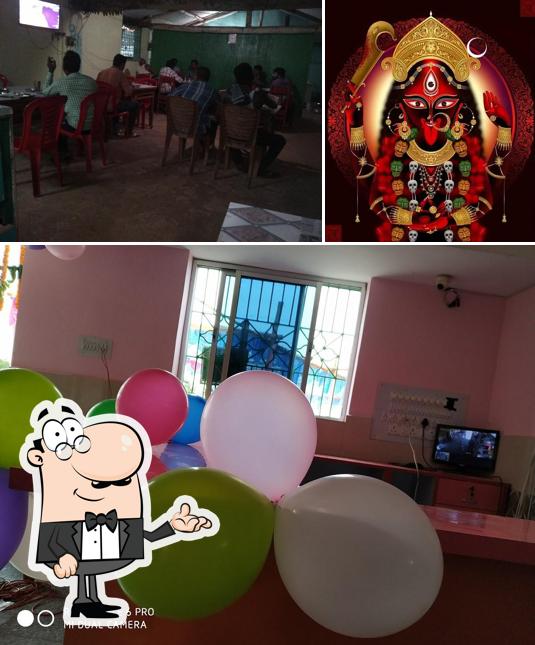 This is the photo depicting interior and food at Mountain Restaurant