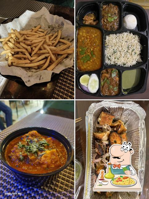 Eat & Park Cafe Restaurant