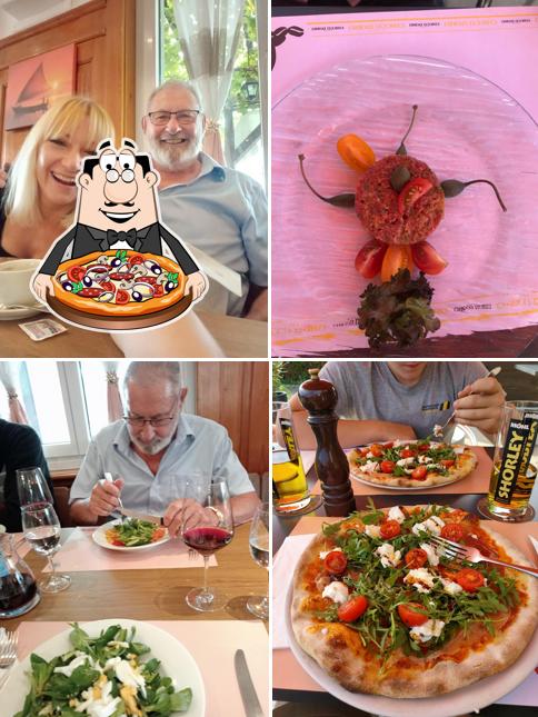 Scegli una pizza a Ristorante Pizzeria Vesuvio