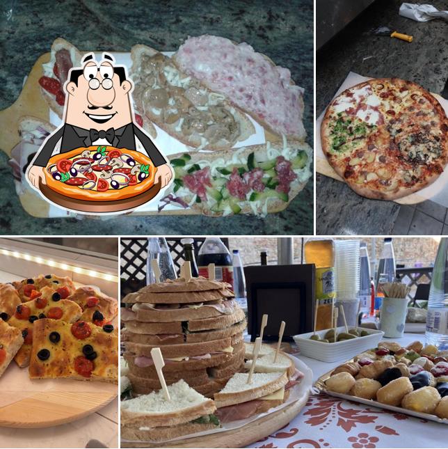 A C'E' Pizza Per Te' Snc Di Guido Monti E C, puoi goderti una bella pizza