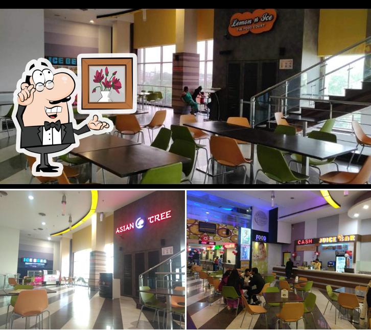 The interior of Lemon And Ice